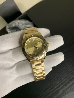 Brand New Invicta Men’s Gold Watch – 38mm Classic Style