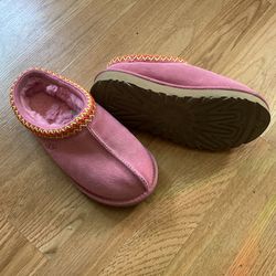 Pink Ugg