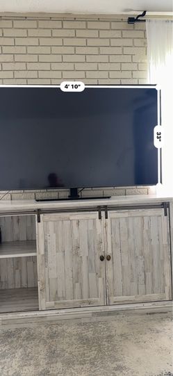 Samsung 65 “ QLED 4K smart TV