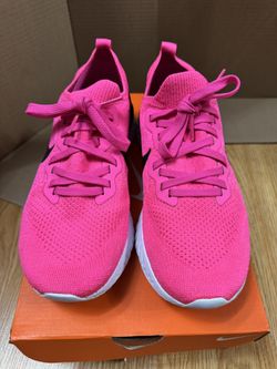 Nike EPIC REACT FLYKNIT 2 Size 9 woman’s