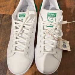 Brand New ADIDAS Stan Smith 