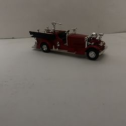 1937 Die Cast Dewy Fire Co. Ertl Fire Truck