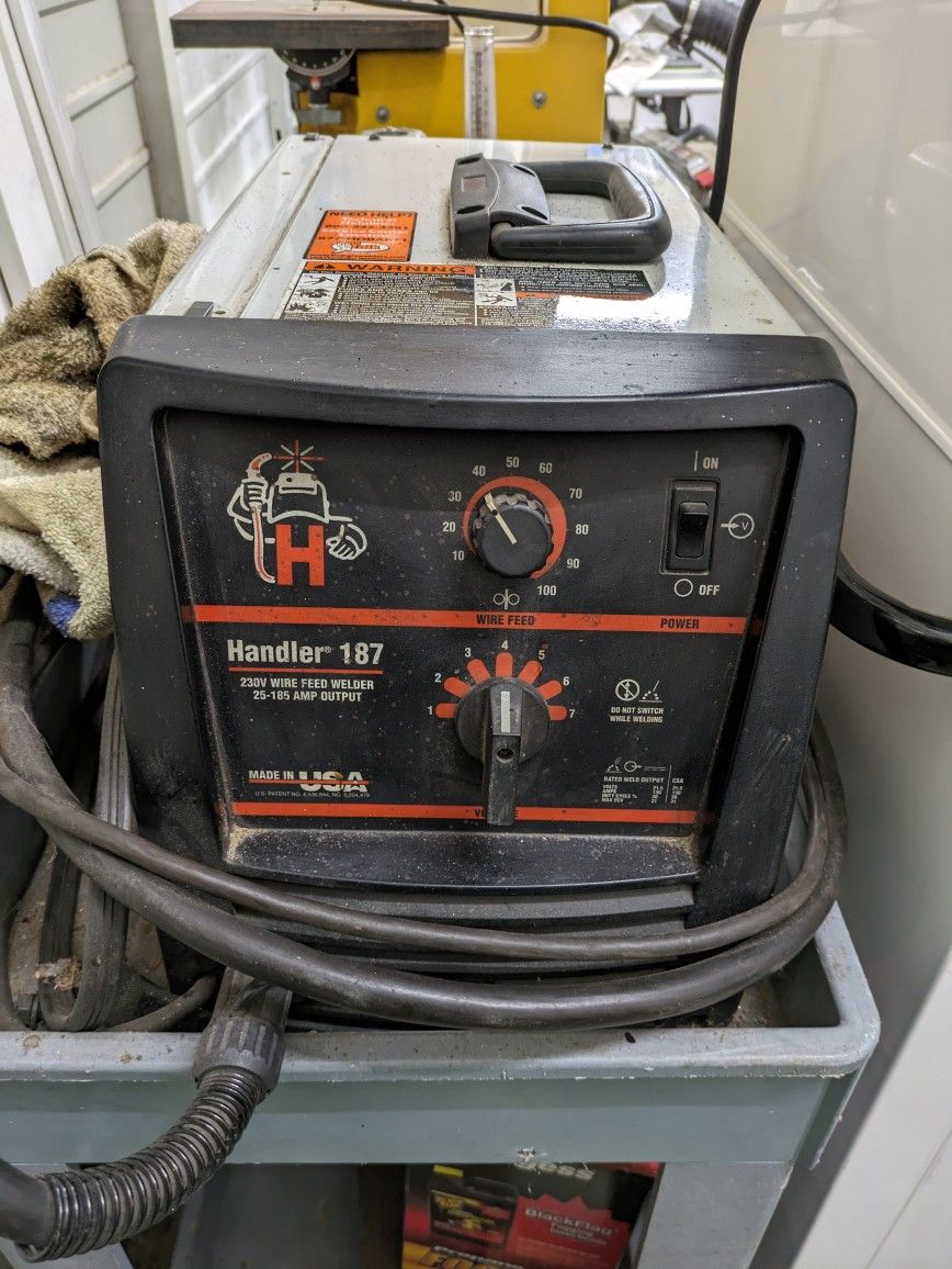 Hobart Handler 187 Mig Welder