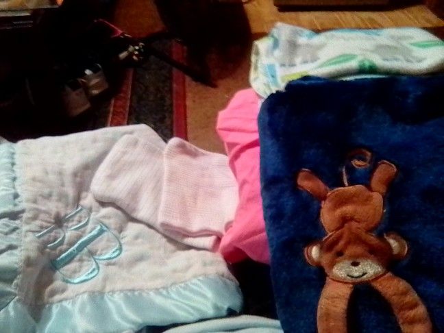 Baby Blankets And Sheet And New Born Hats