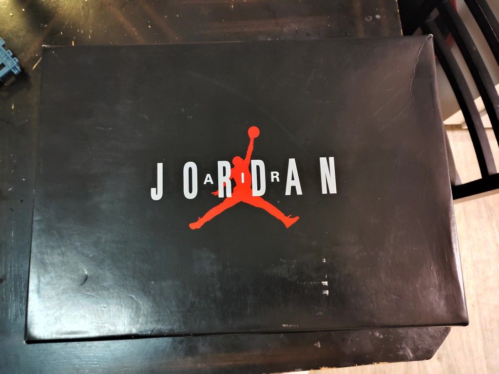 Brand New Jordan 9