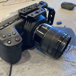 Blackmagic Pocket Cinema Camera 4K Full Kit - 2 Lenses, 5 Batteries, 3 Mics, Bag, Accessories