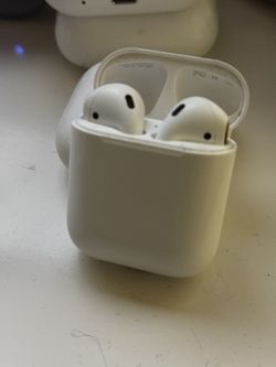 AirPods