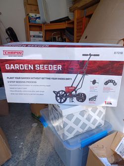 Garden seeder