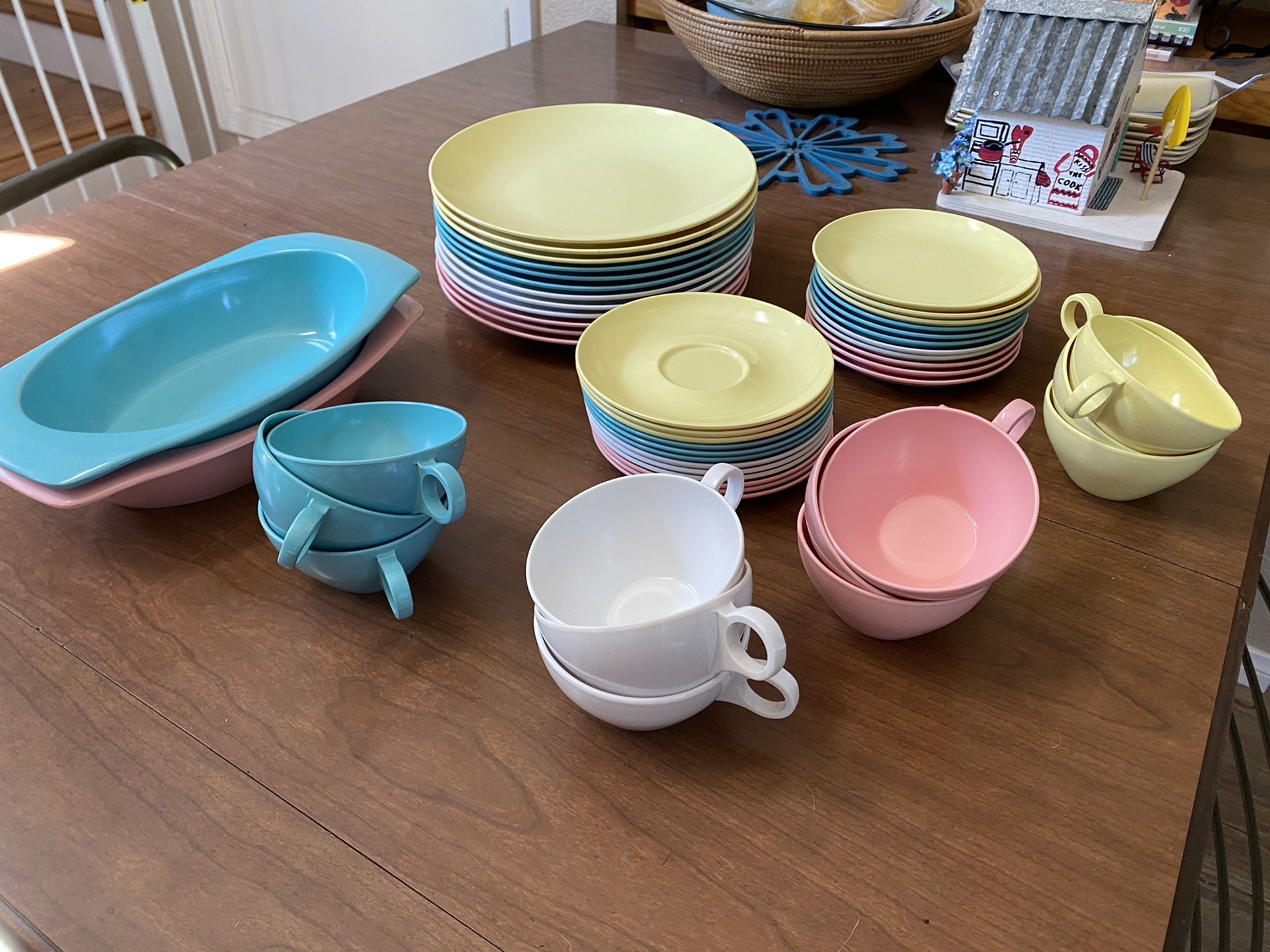 Mid century melmac dishes