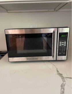 Microwave Oven Black + Decker - 700w