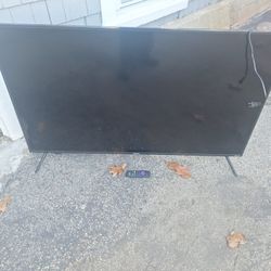 ROKU 55" FLAT SCREEN TV. 