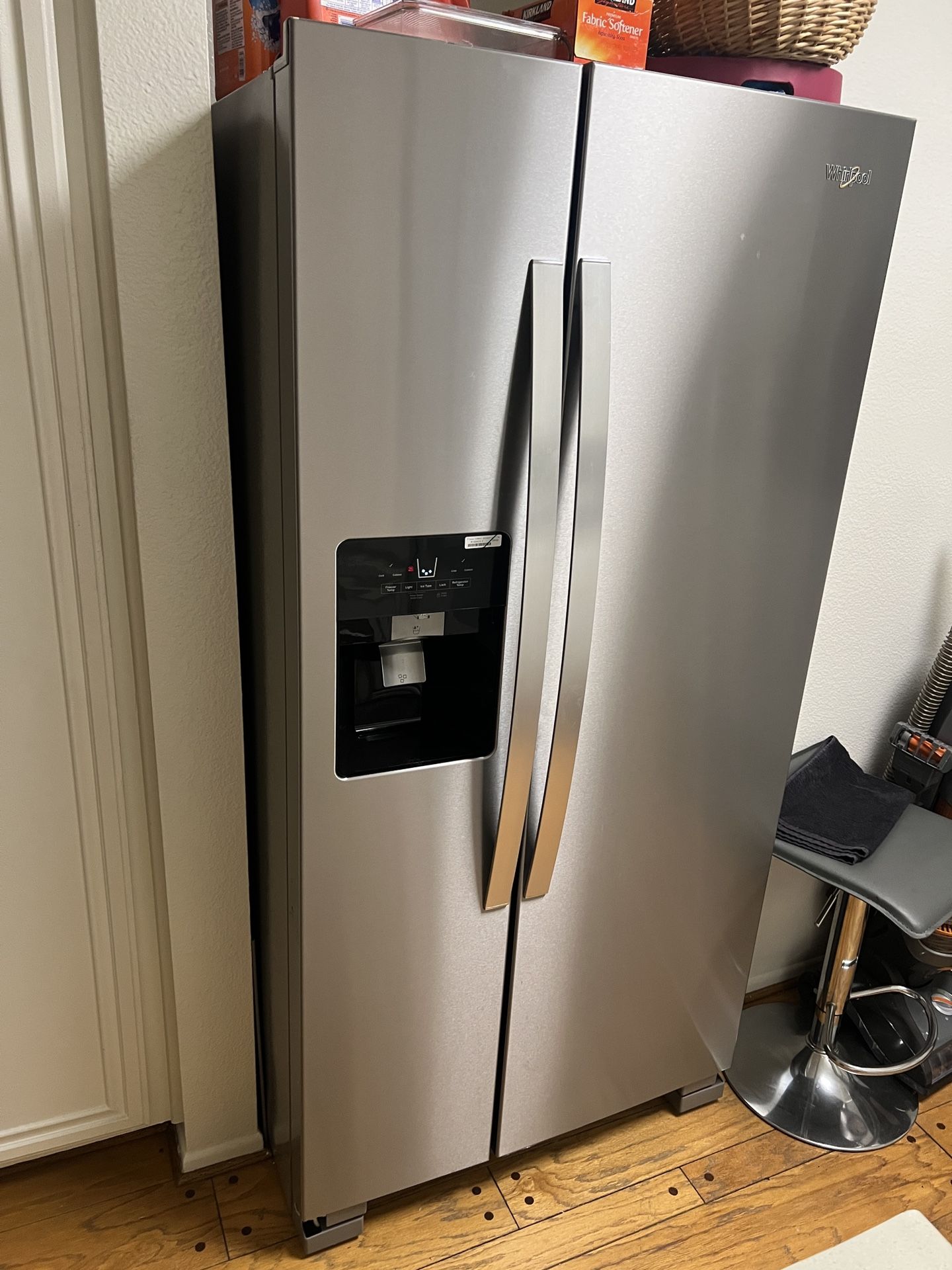 Refrigerator