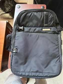 Duchamp Travel Bag