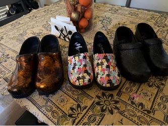 Dansko nurse shoes (3pair)