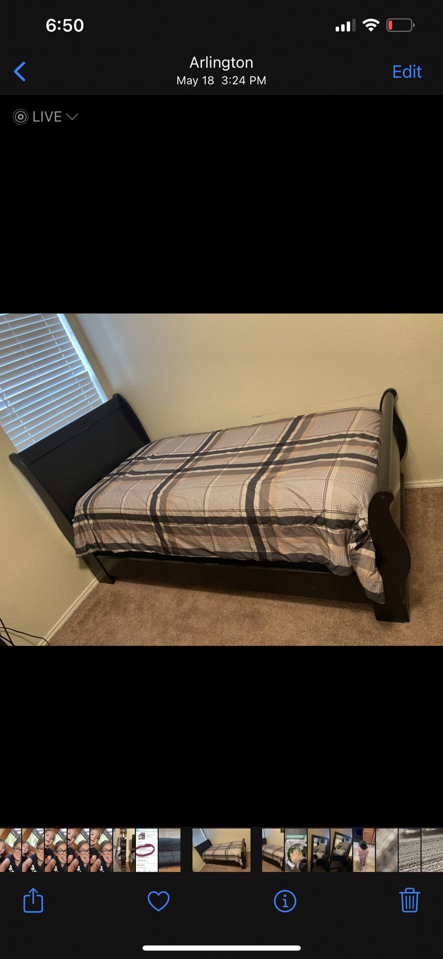 2 Twin Beds With Mattress (ASHLEY  BRAND)