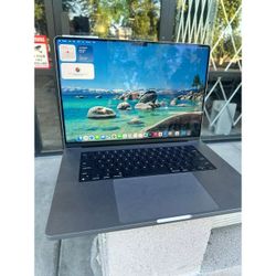 Early Black Friday Sale! Apple 16" MacBook Pro Retina M1 Pro 10-Core CPU, 16-Core GPU, 32GB Ram, 512GB SSD 2021