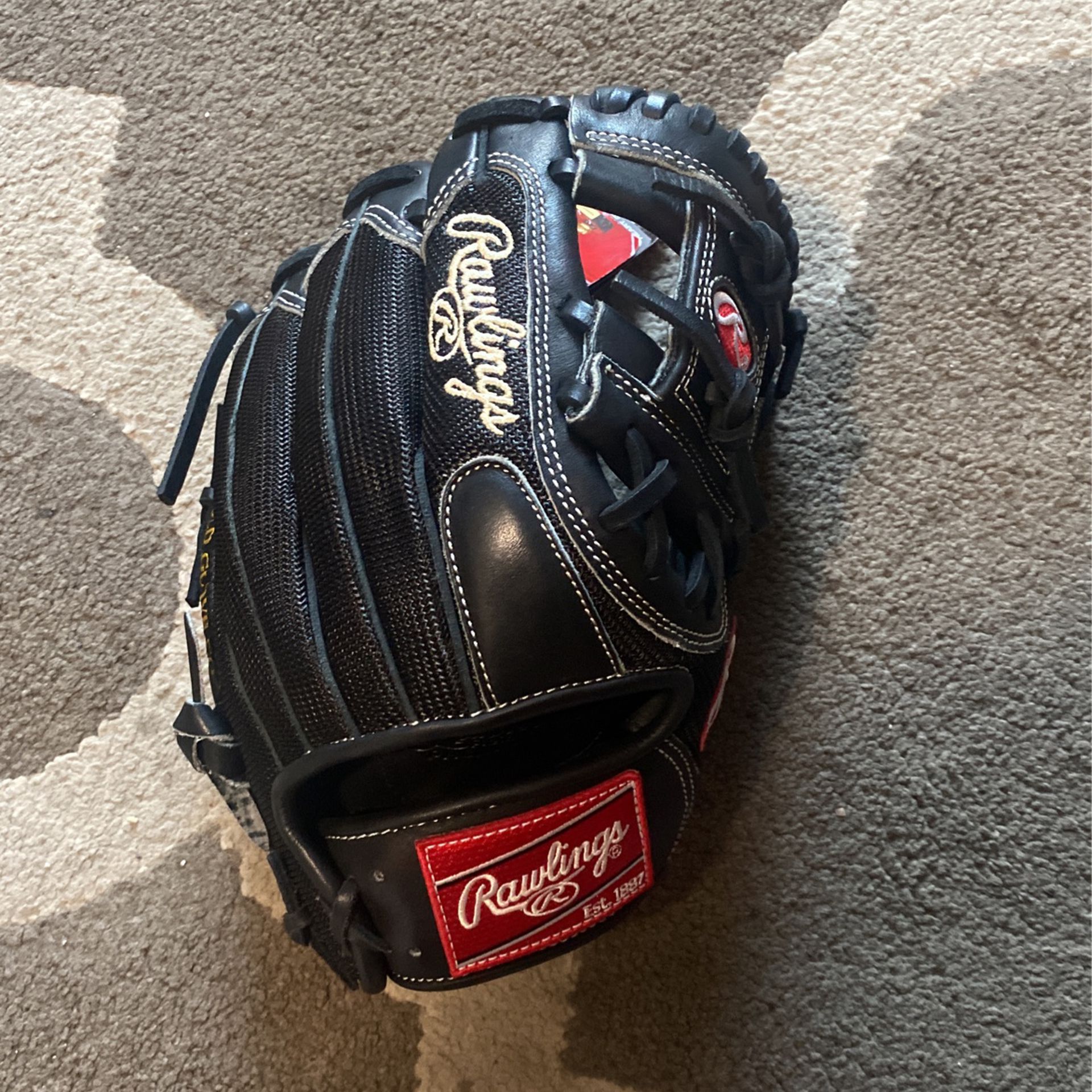 Rawlings Heart Of The Hide Baseball Glove 11.25”