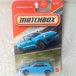 Matchbox: PORSCHE MACAN S