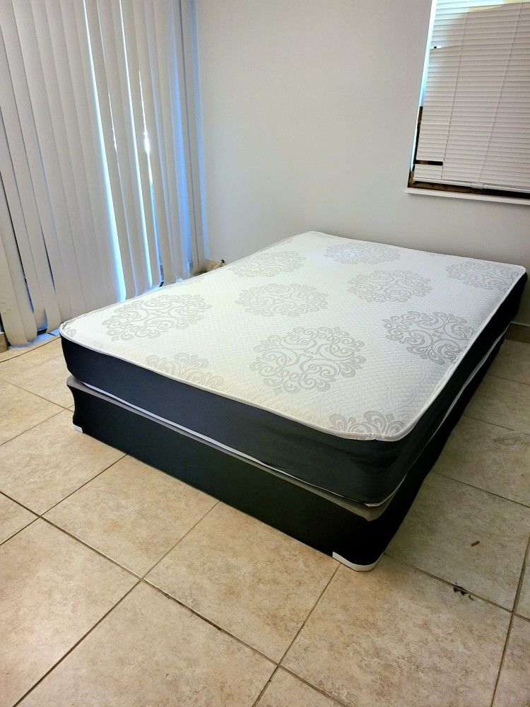 NEW FULL-SIZE MATTRESS AND BOX SPRING