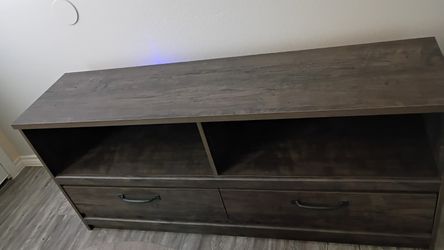Tv Stand 75"