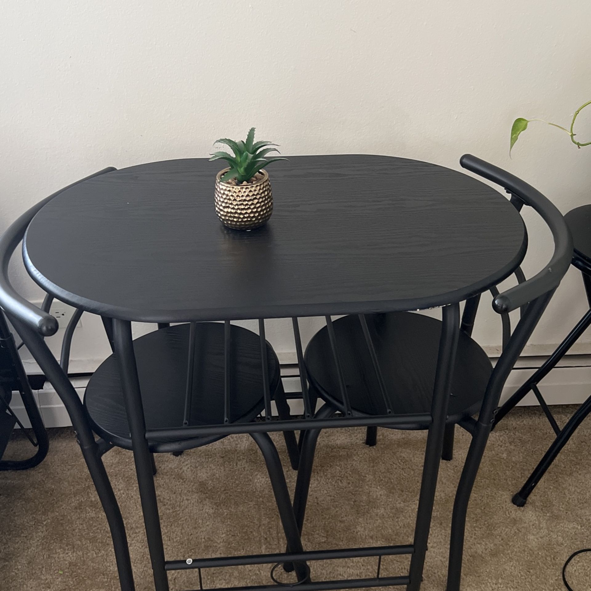 Dining Table With 2 Chairs
