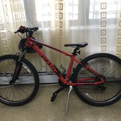 Giant Atx Connect XS