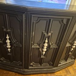 Credenza/TV Stand