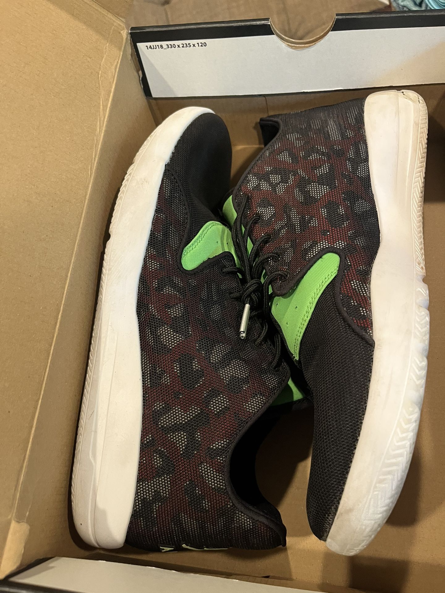 Jordan Eclipse Size 12