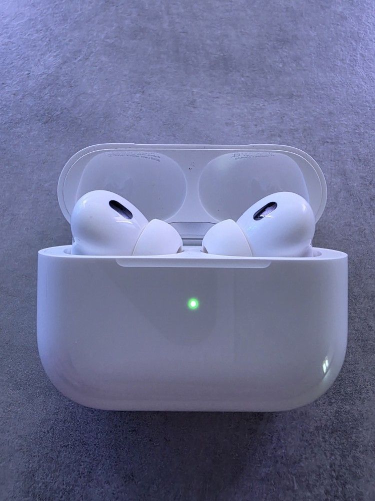 Used Apple Airpods Pro (2nd Generation)