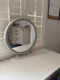 Vanity Mirror