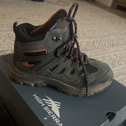 Children’s Hiking Boots 