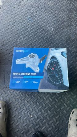 Detroit Axle Power steering pump