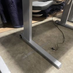 48x30 Conset Standing Desk W/ Wheels! Electric Height Adjustable Table! Sit Stand Desk! We Also Several Have Ergonomic Chairs!