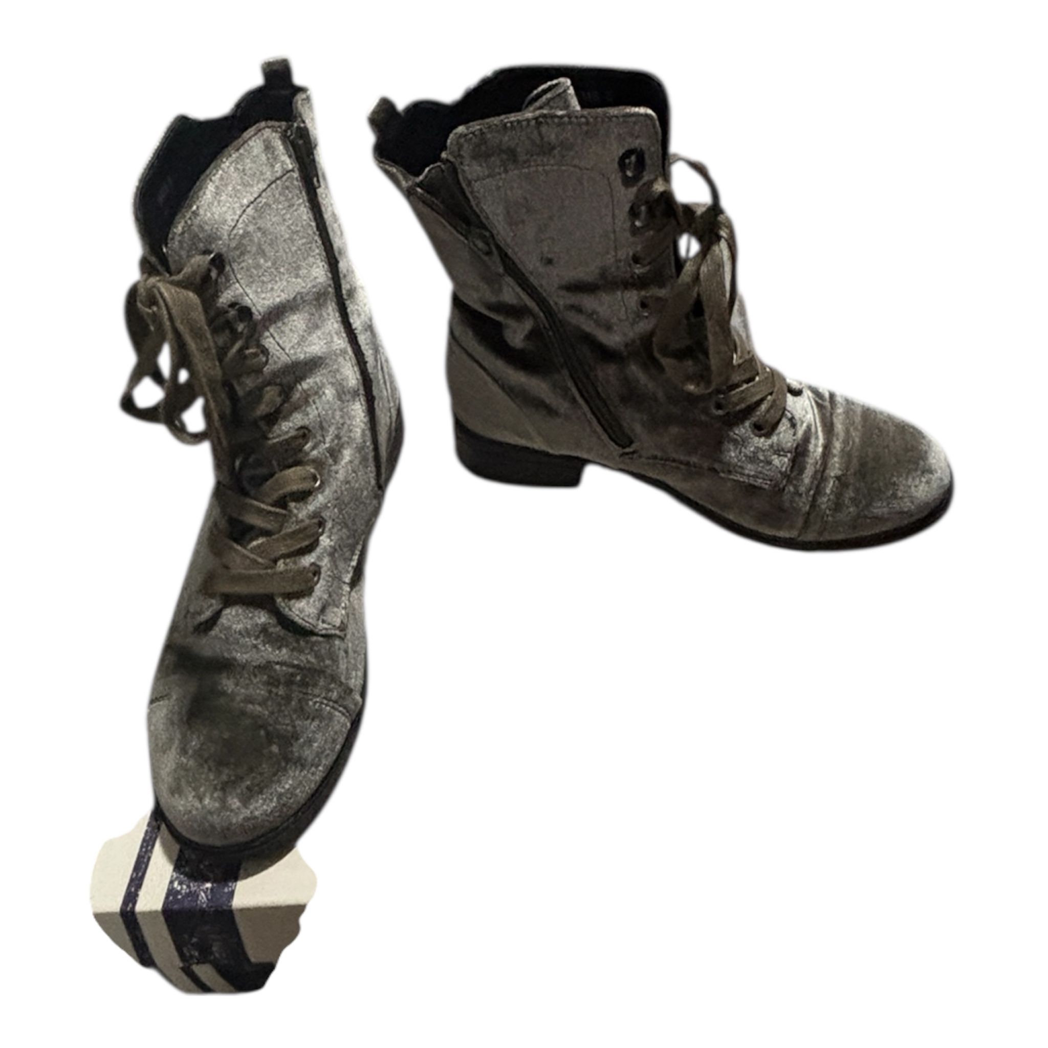 Roxy olive velvet above ankle boots with zipper