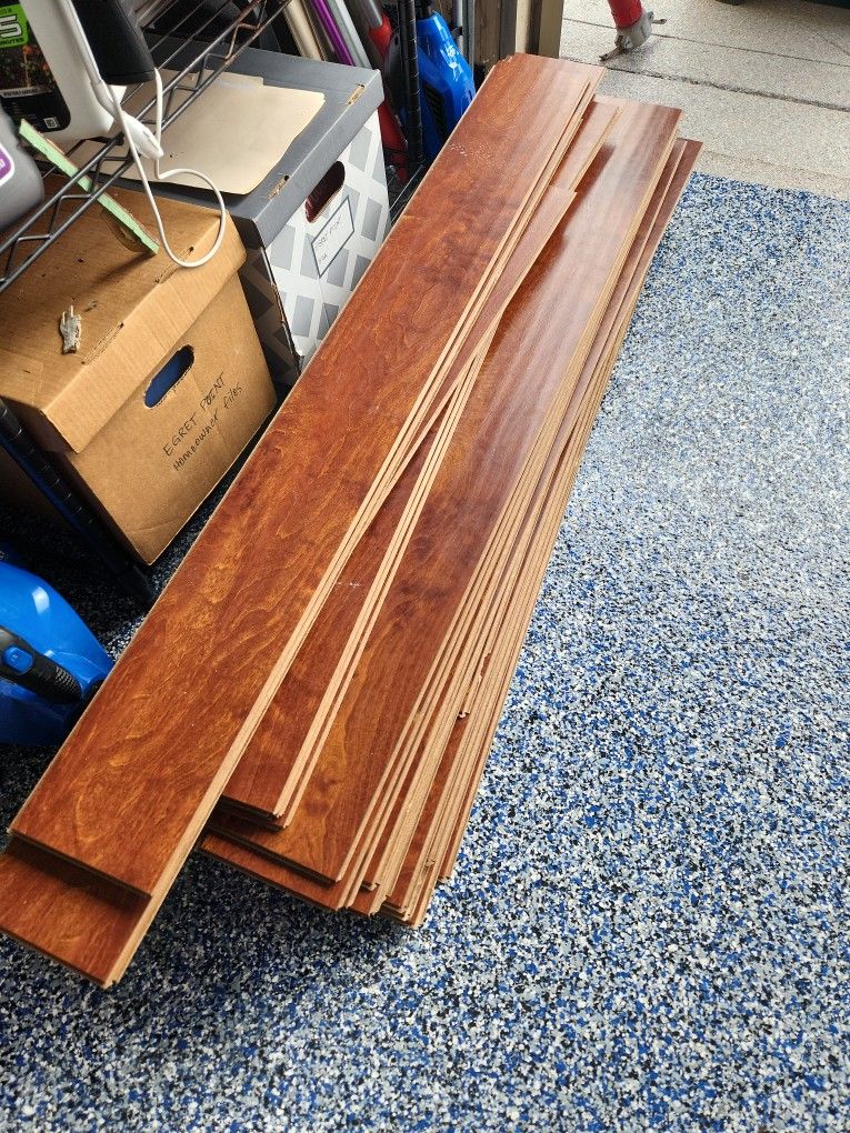Free Laminate Flooring