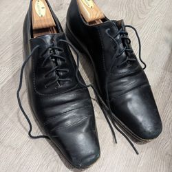 Men's Black Gucci Dress Shoes - Size 9.5 D European 