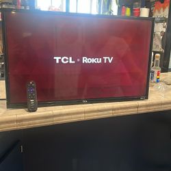 TCL Roku Tv 32in