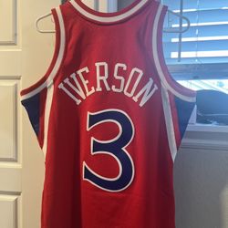 Allen Iverson 76ers #3 Jersey (Size: Small) 