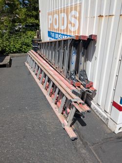 Free ladders