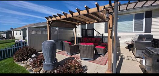 Aluminous Pregola 10×12 with curtains and conopy for the top