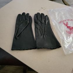 Vintage 7 1/2 Grain Buckskin Gloves 