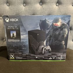 Microsoft Xbox Series X 1TB Halo Infinite Limited Edition Console Bundle