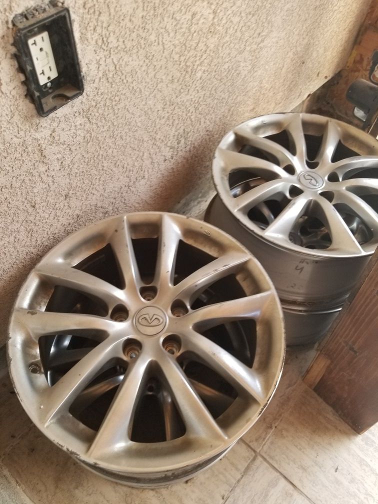 17" Infiniti Stock Rims