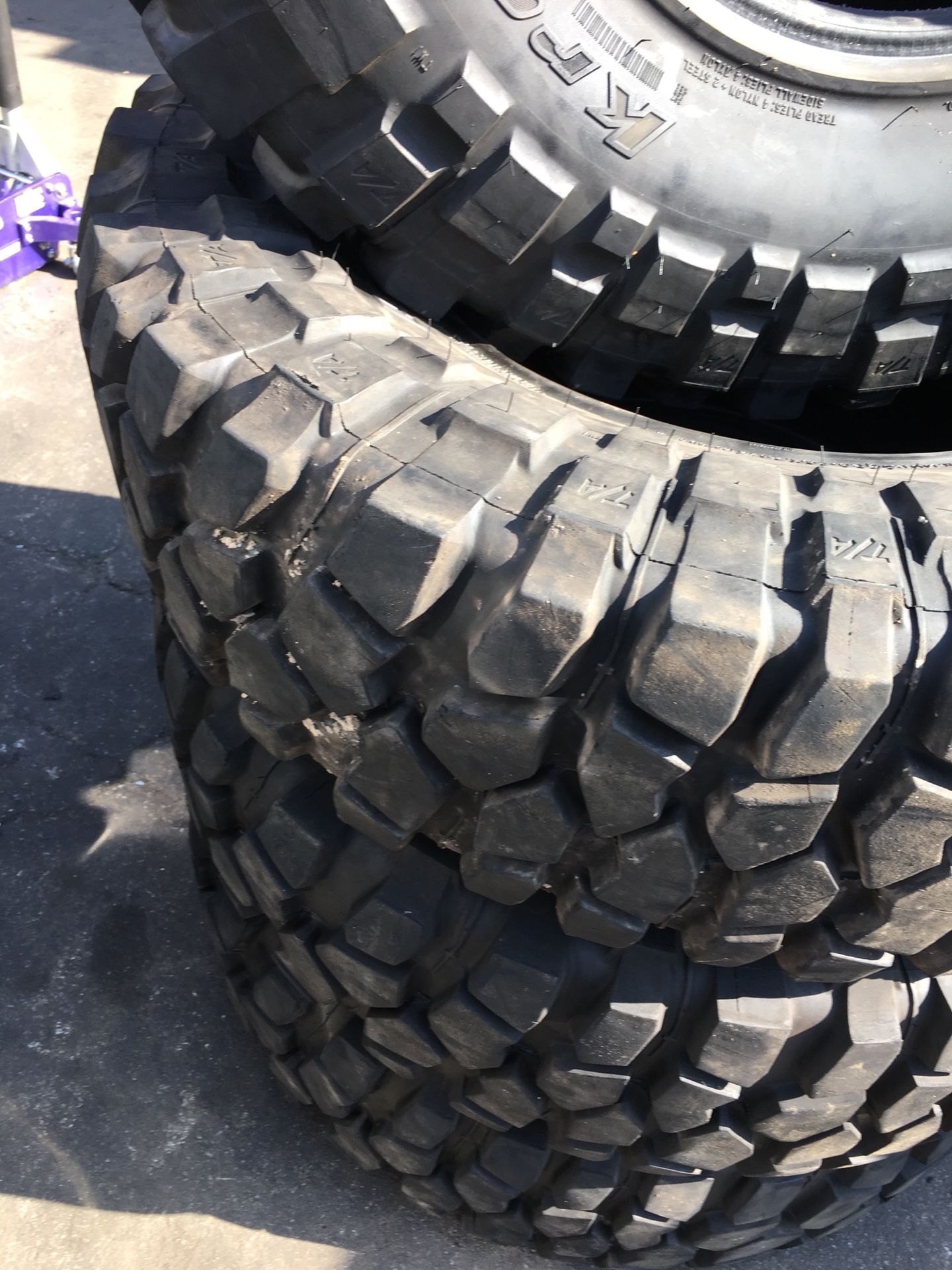 White Krawler Bfgoodrich Krawler