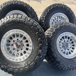 Kmc IMS 552 18x9 8x165 - 8x170 - 8x180 With Toyo R/T Trail 37x12.50R17 Tires 🔥🔥🔥
