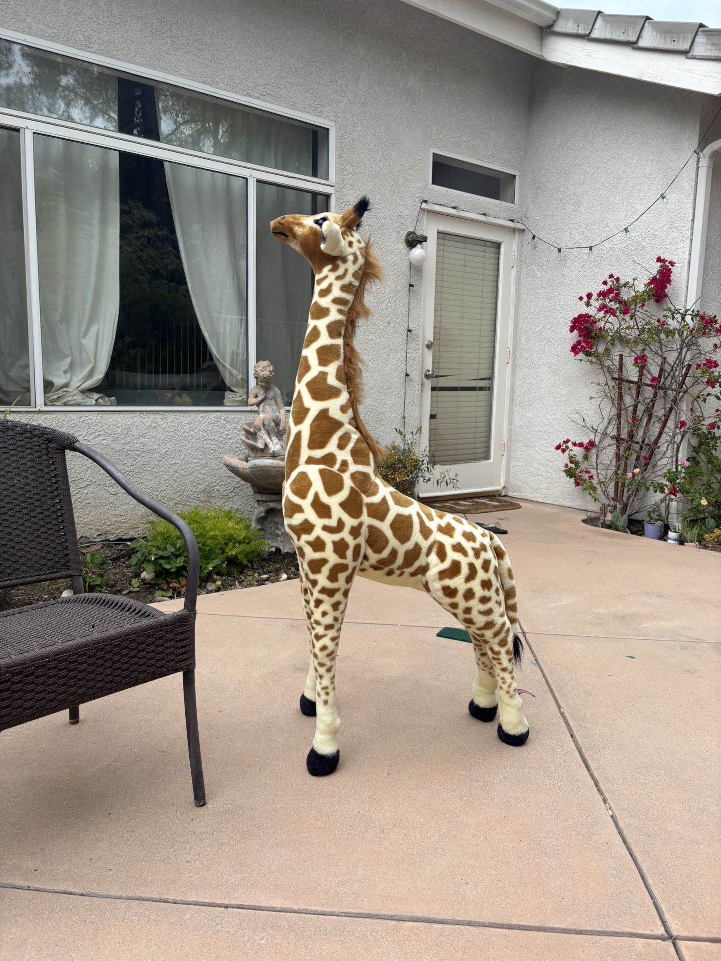 Stuffed Animal Giraffe
