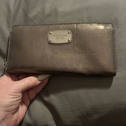 Michael Kors, silver wallet