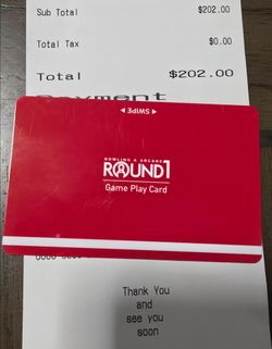 Round 1 Bowling & Arcade Game Play Card - 870 Total Credits ($200 loaded)