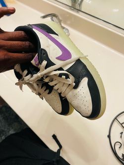 Size 4.5Y Jordan 1 lows