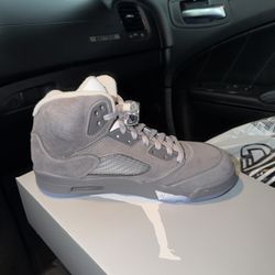 Jordan 5 Wolf Grey Size 8m 
